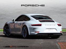 PORSCHE 911 Photo 2