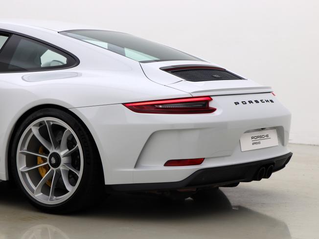 PORSCHE 911 Photo 25
