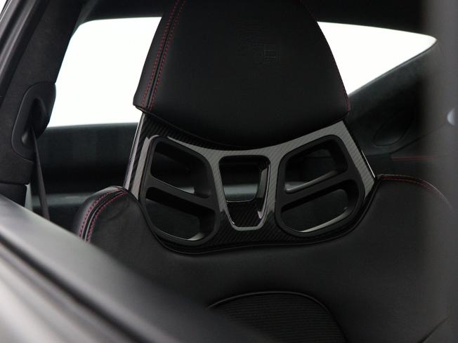PORSCHE 911 Photo 37