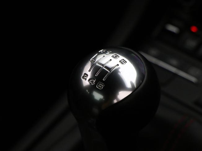 PORSCHE 911 Photo 46