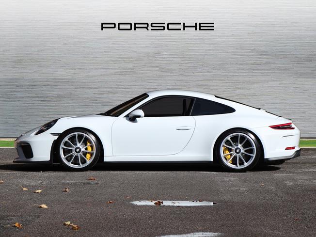 PORSCHE 911 Photo 6