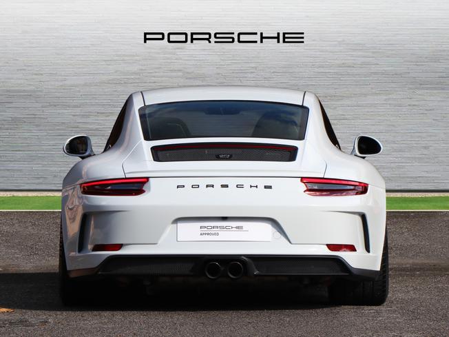 PORSCHE 911 Photo 8
