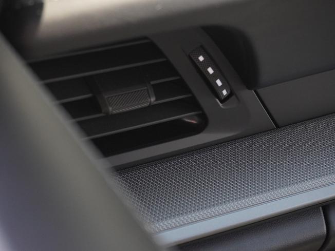 PORSCHE 911 Photo 27