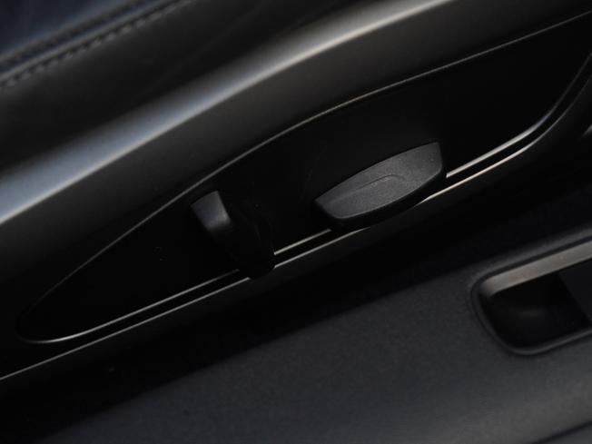 PORSCHE 911 Photo 30