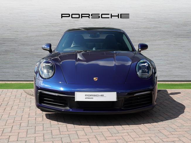 PORSCHE 911 Photo 6