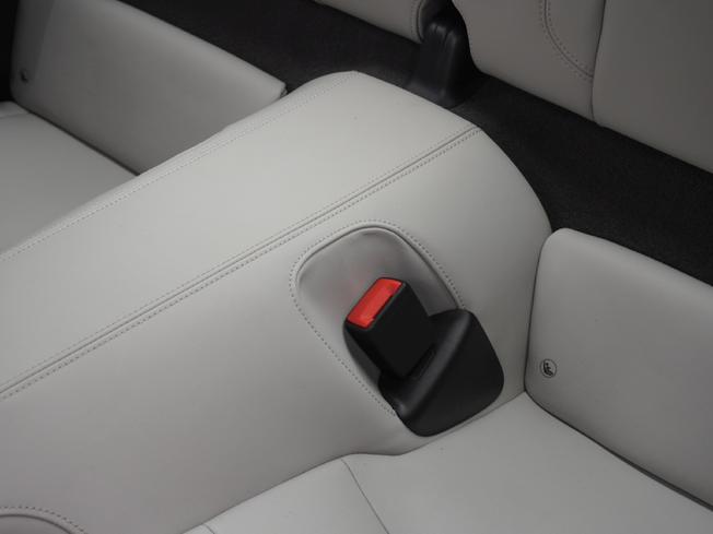 PORSCHE 911 Photo 31