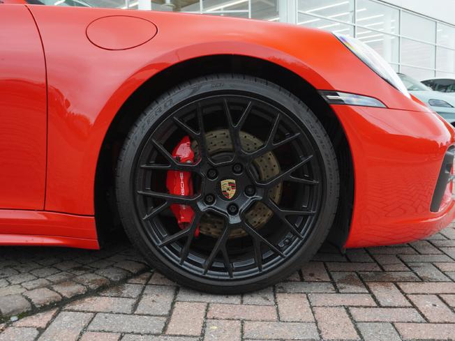 PORSCHE 911 Photo 4
