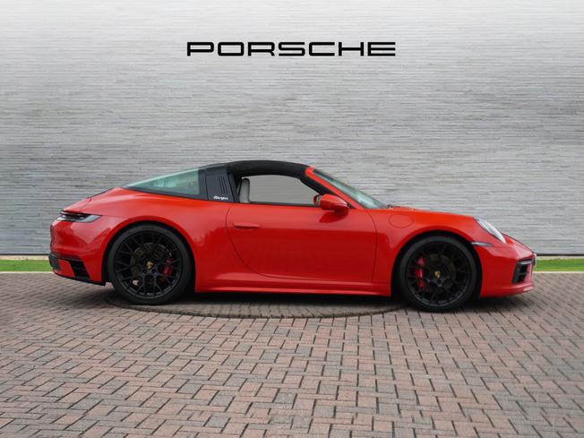 PORSCHE 911 Photo 5