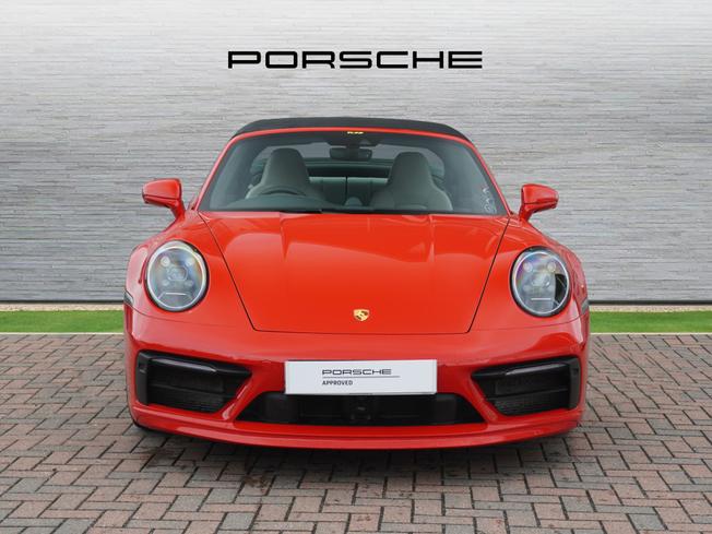 PORSCHE 911 Photo 6