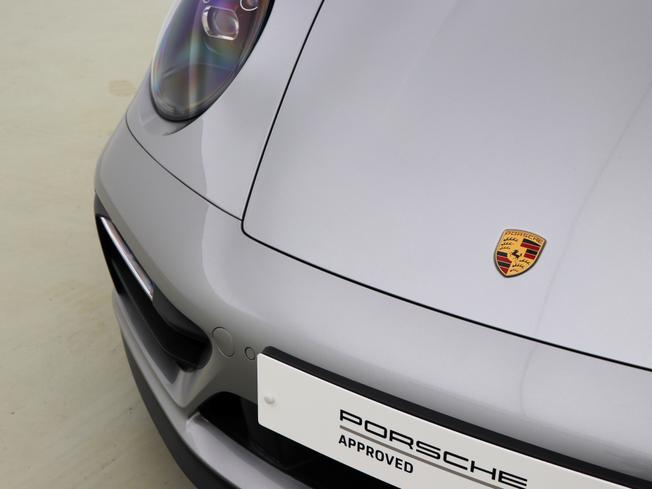 PORSCHE 911 Photo 14