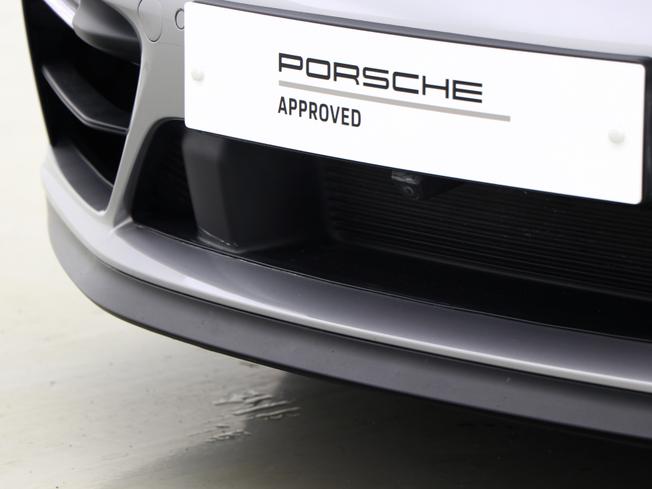 PORSCHE 911 Photo 16