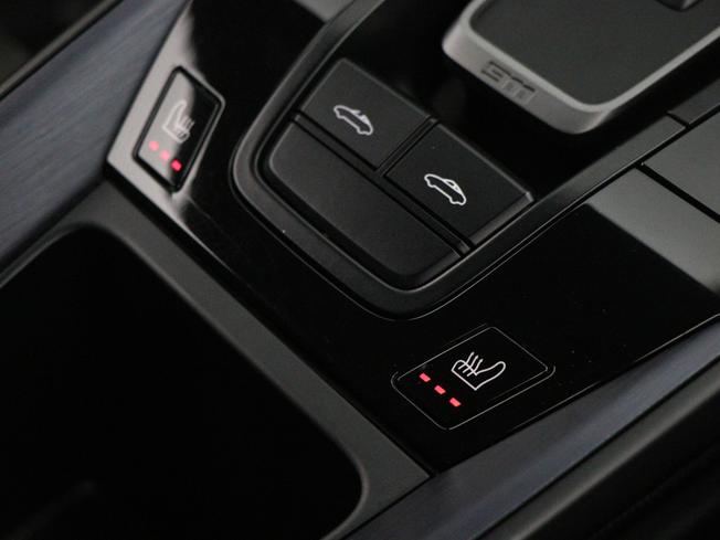 PORSCHE 911 Photo 38