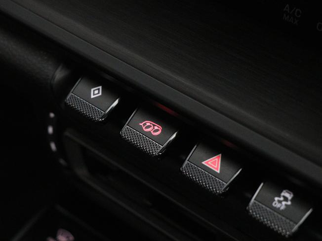 PORSCHE 911 Photo 42