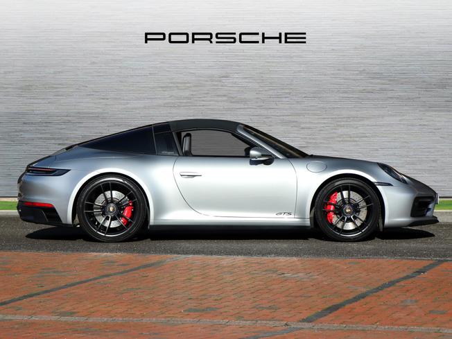 PORSCHE 911 Photo 5