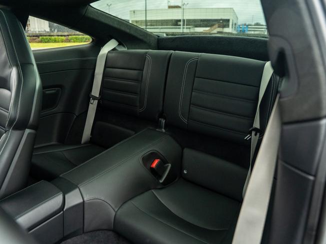 PORSCHE 911 Photo 15