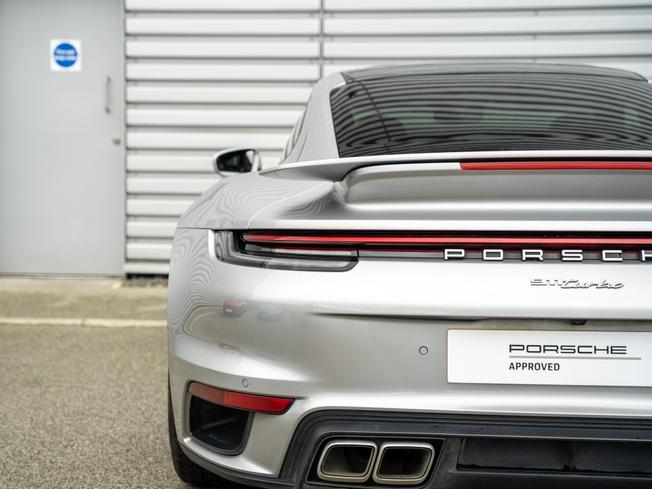 PORSCHE 911 Photo 40