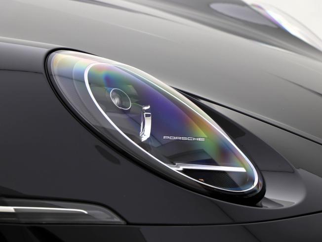 PORSCHE 911 Photo 14