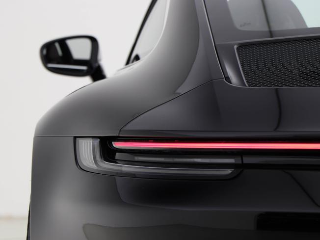 PORSCHE 911 Photo 20