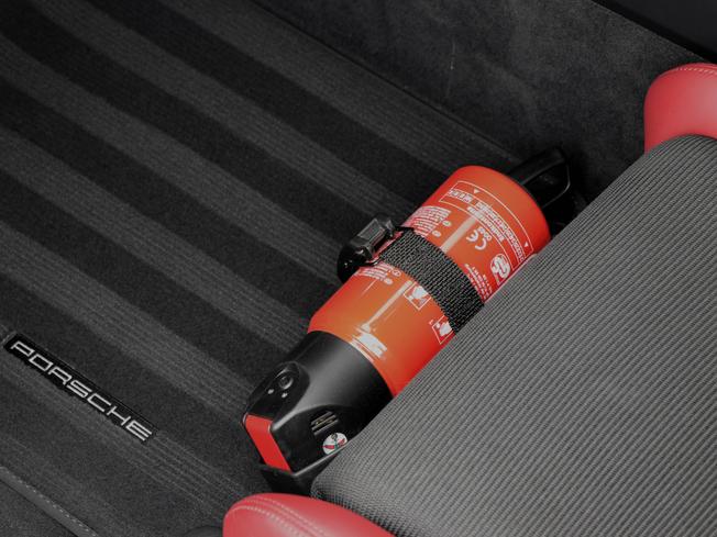 PORSCHE 911 Photo 38