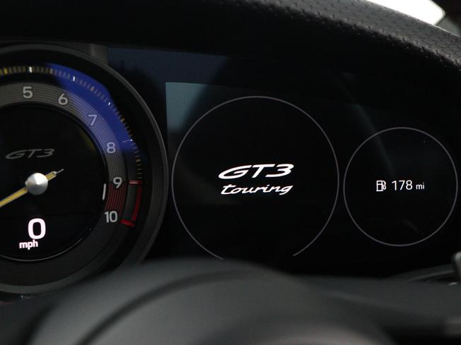 PORSCHE 911 Photo 45