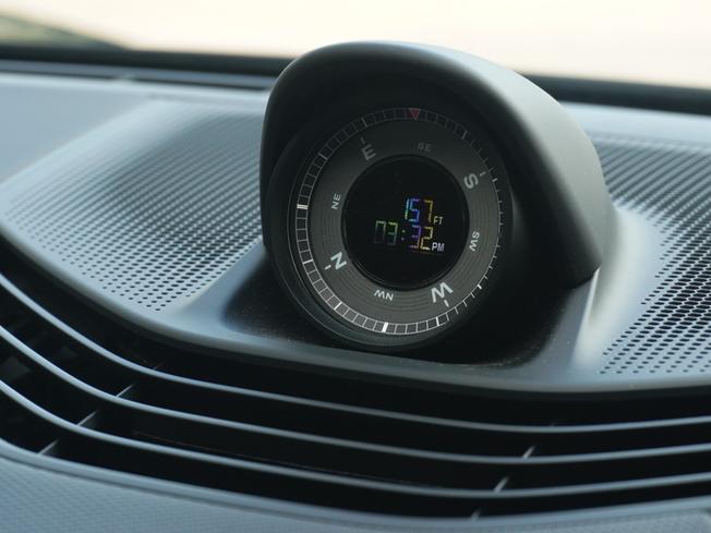 PORSCHE Taycan Photo 14