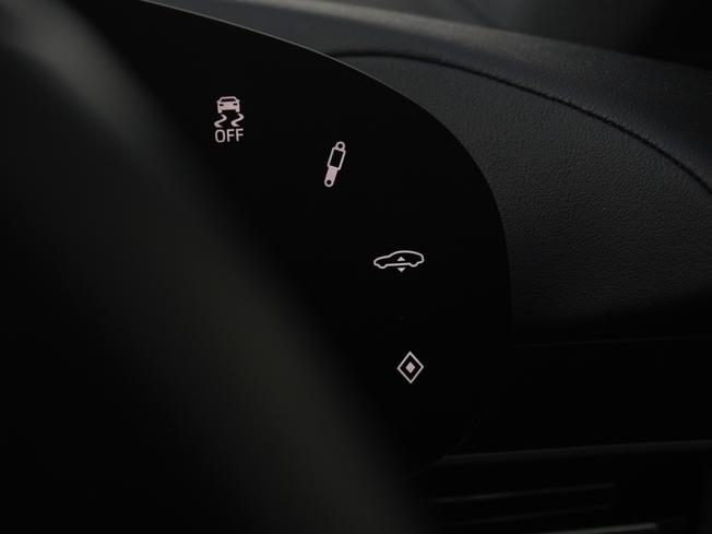 PORSCHE Taycan Photo 20