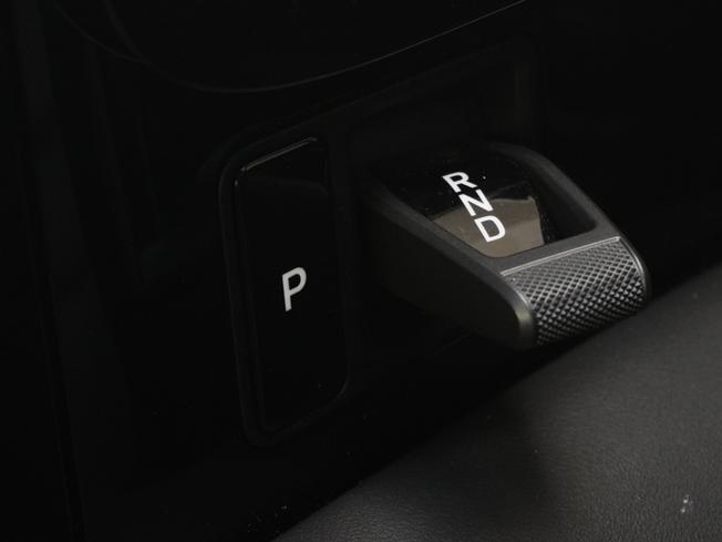 PORSCHE Taycan Photo 35