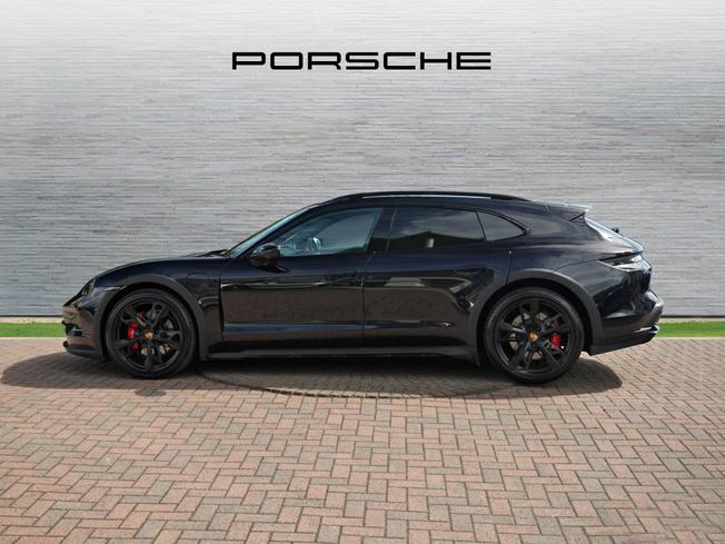 PORSCHE Taycan Photo 6