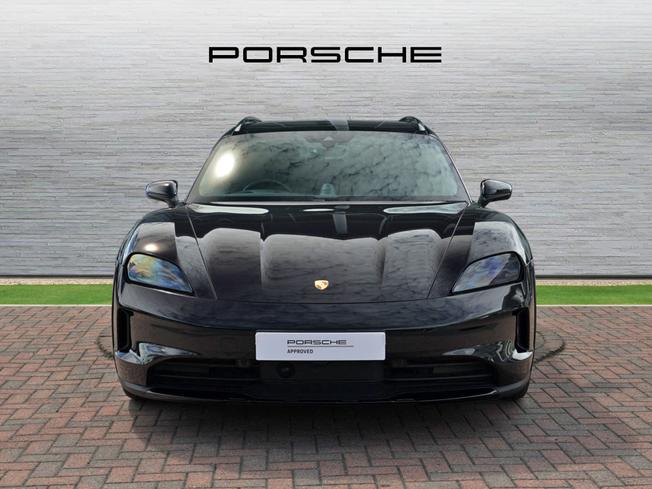 PORSCHE Taycan Photo 7