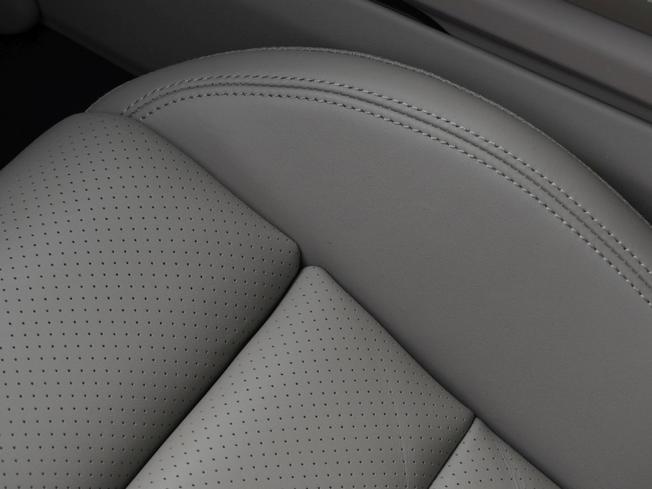 PORSCHE Taycan Photo 22