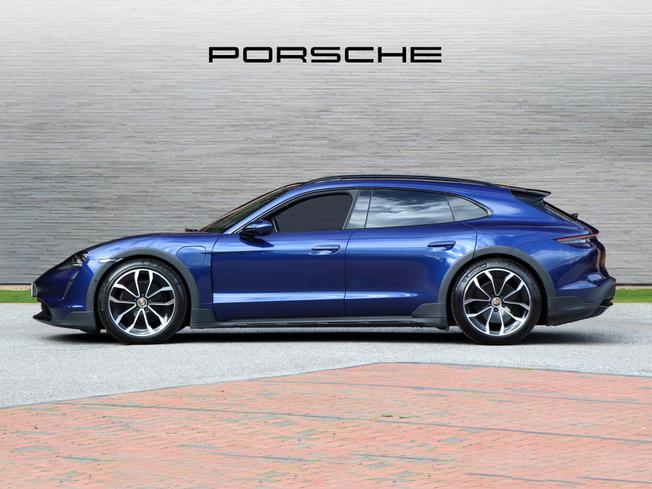PORSCHE Taycan Photo 6