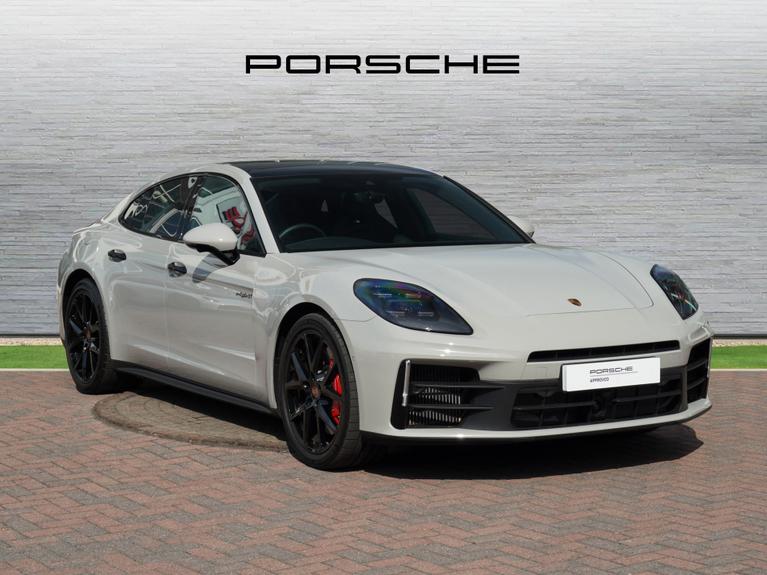Used 2026 PORSCHE Panamera 2.9 V6 25.9kWh 4S E-Hybrid Saloon 5dr Petrol Plug-in Hybrid PDK 4WD Euro 6 (s/s) (544 ps) Grey at JCT600