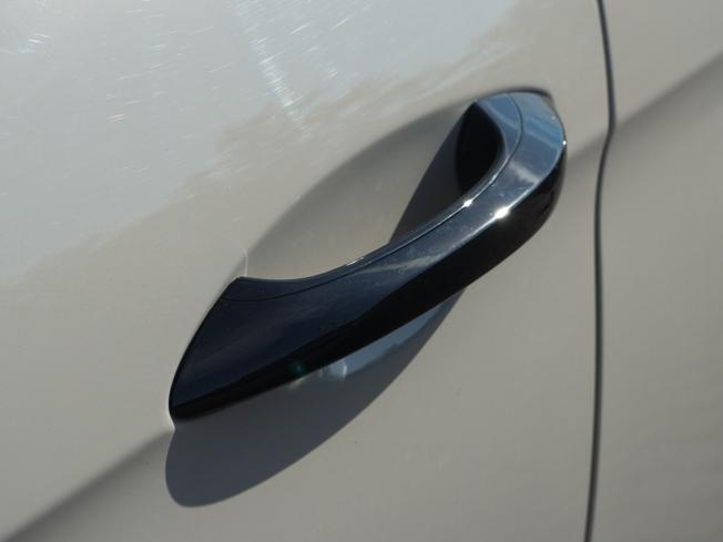PORSCHE Panamera Photo 42