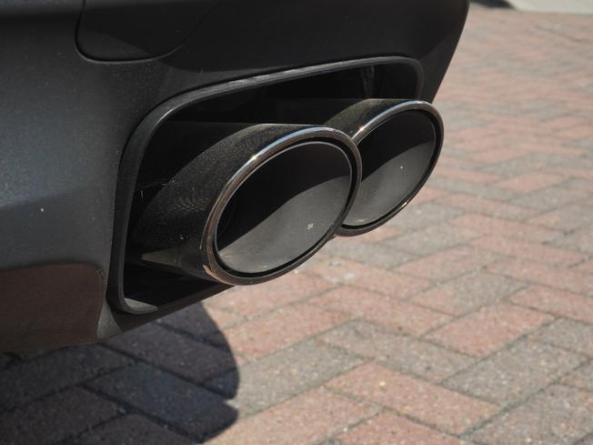 PORSCHE Panamera Photo 44
