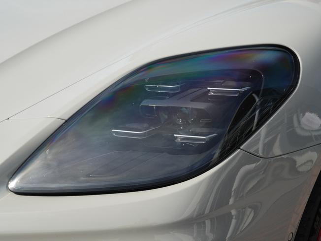 PORSCHE Panamera Photo 48