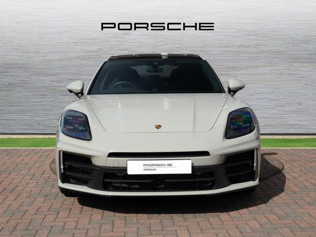 PORSCHE Panamera Photo 6