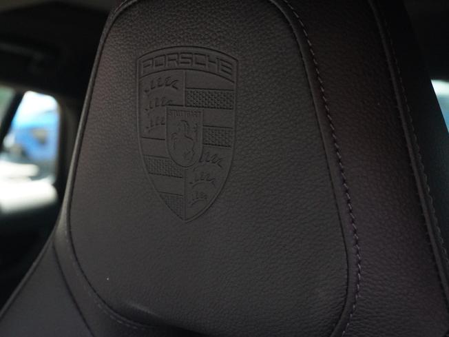 PORSCHE Panamera Photo 18