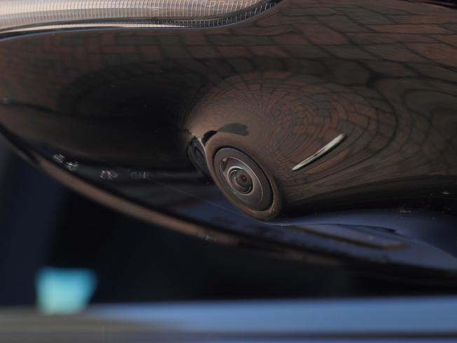 PORSCHE Panamera Photo 43