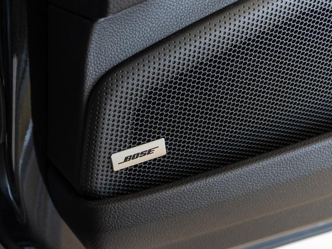 PORSCHE Panamera Photo 25