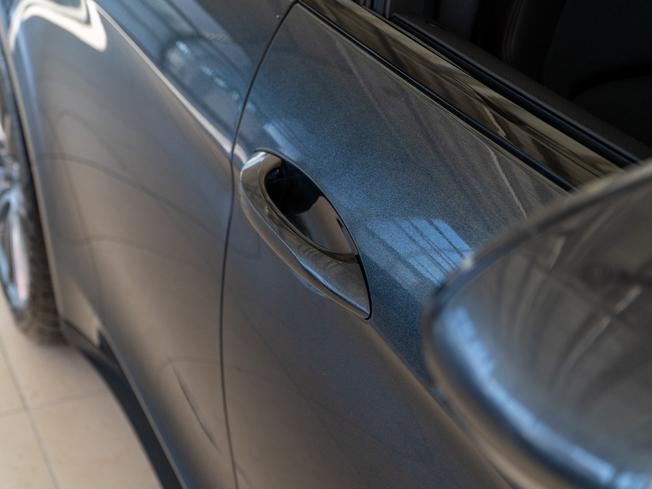 PORSCHE Panamera Photo 28