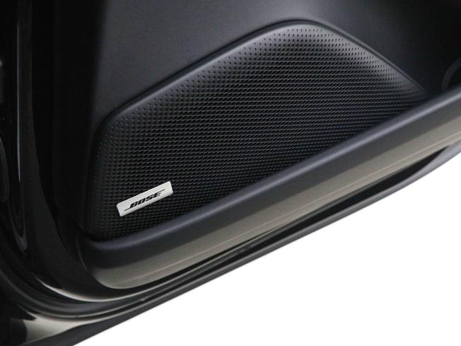 PORSCHE Panamera Photo 28