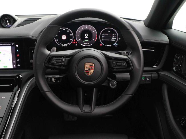 PORSCHE Panamera Photo 29