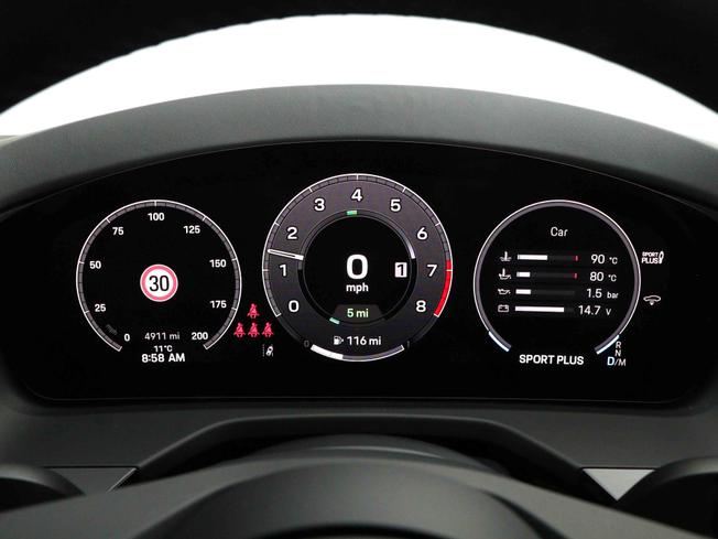 PORSCHE Panamera Photo 45