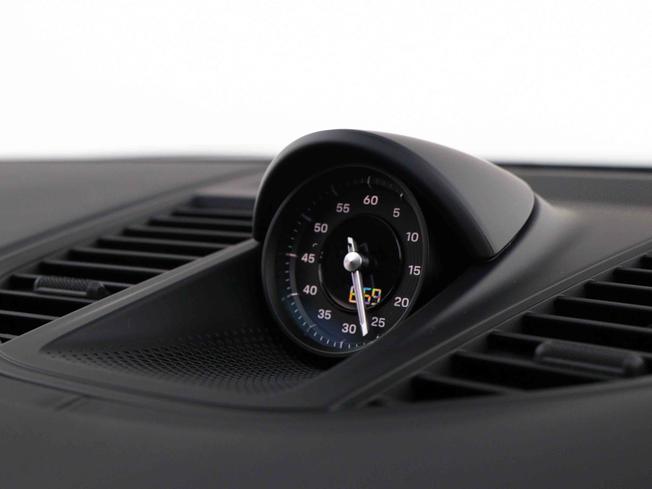 PORSCHE Panamera Photo 47