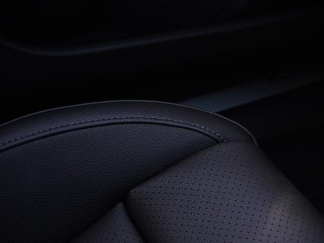 PORSCHE Panamera Photo 17