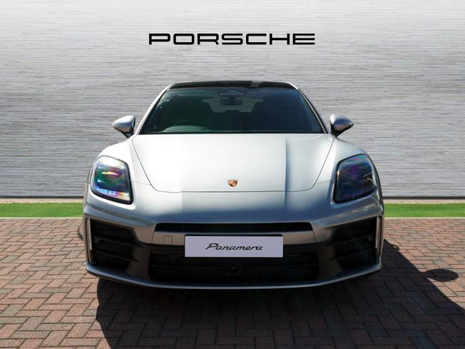 PORSCHE Panamera Photo 6
