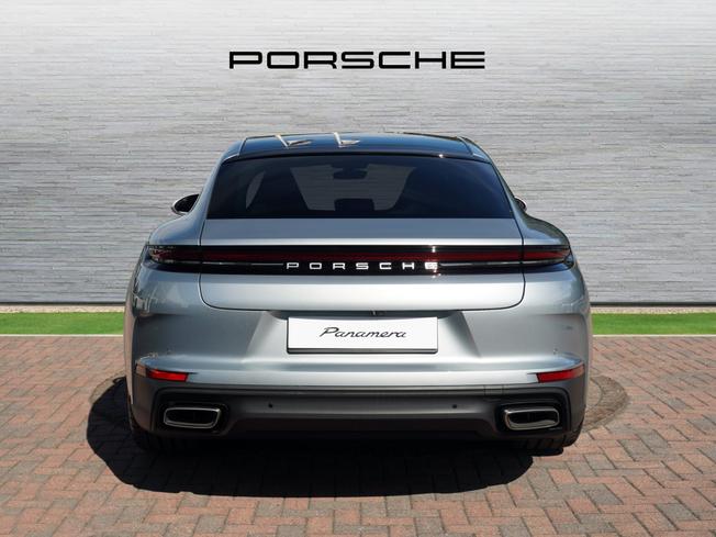 PORSCHE Panamera Photo 7