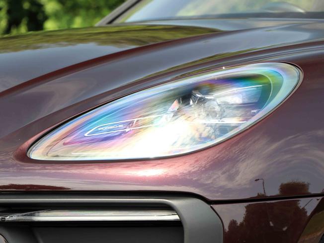 PORSCHE Macan Photo 11