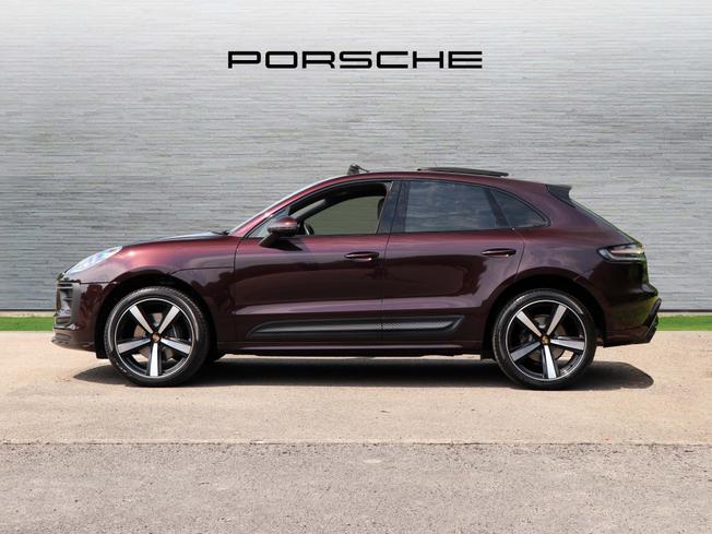 PORSCHE Macan Photo 5