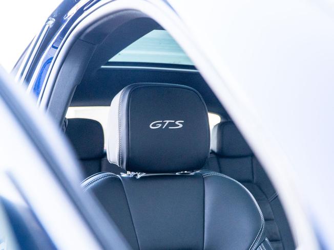 PORSCHE Macan Photo 19